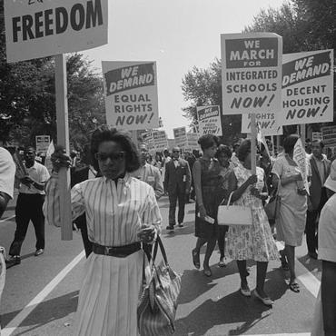 800px-Civil_rights_march_on_Washington,_D.C._schools.jpg