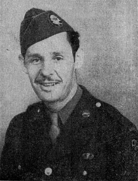 Headshot of Meyer Horowitz wearing his soldier's uniform, black and white photo