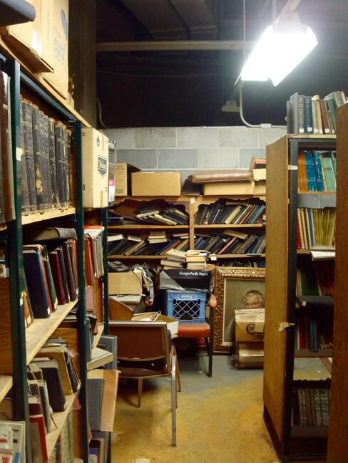 Shaarey Zedek library.jpg